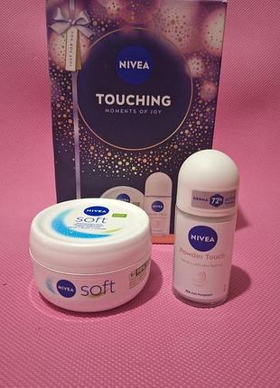 Набор для женщин nivea touch увлажняющий крем для тела 200 мл + антиперспирант шариковое касание пудры 50 мл