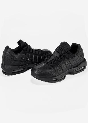 Nike air max 95 triple black 3