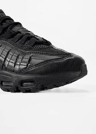 Nike air max 95 triple black 7