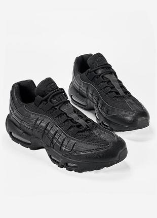 Nike air max 95 triple black 4