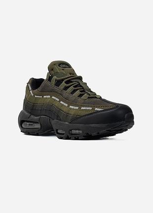 Nike air max 95 x undefeated black/green 3
