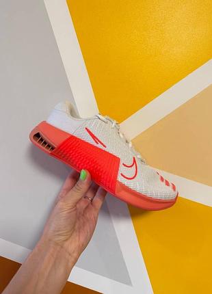 Женские nike metcon 9
