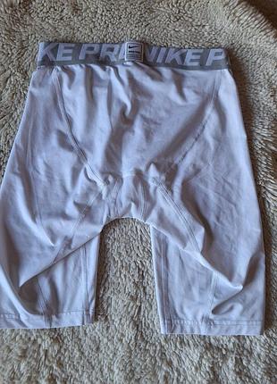 Білі nike pro 6