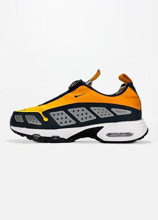 Nike air max sndr sunder canyon gold and deep ocean