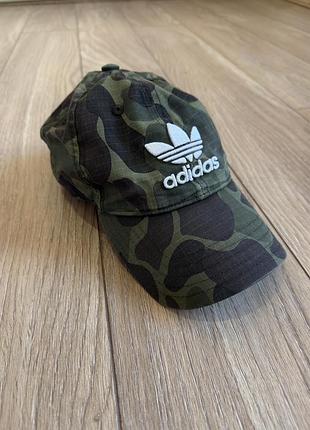 Кепка adidas