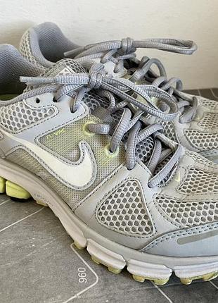 Кросівки nike vomero 5 2