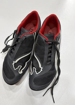Футбольні бутси puma .
