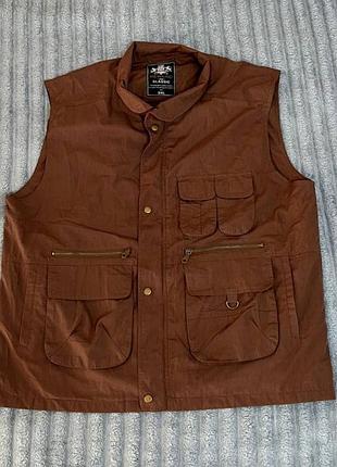 Чоловіча жилетка з кишенями карго, коричнева, розмір xxl-3xl