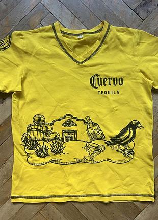 Футболка чоловіча cuervo жовта з принтом