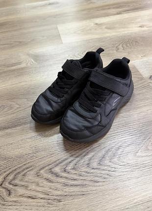 Кросівки для хлопчика skechers чорні, розмір 33