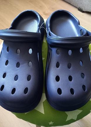 Шльопанці чоловічі crocs сині, розмір 41, довжина устілки 27 см