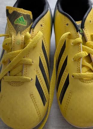 Бутси дитячі adidas жовті, розмір 30