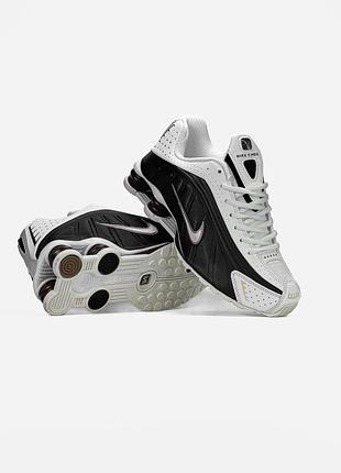 Nike shox r4 sail/black/fauna brown 2