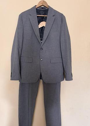 Стильний сірий костюм zara