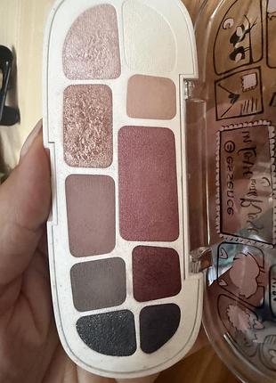 Тени essence in love with rose 3