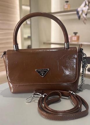 Сумка для жінок prada коричнева 4
