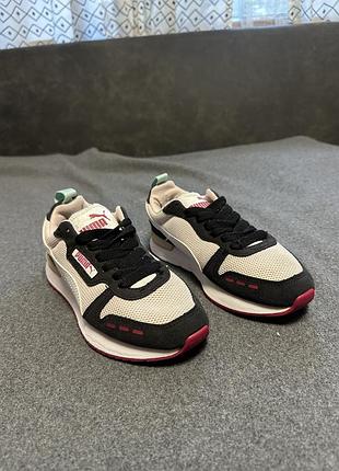Кросівки puma жіночі