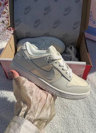 Nike dunk low lace soft pearl 2