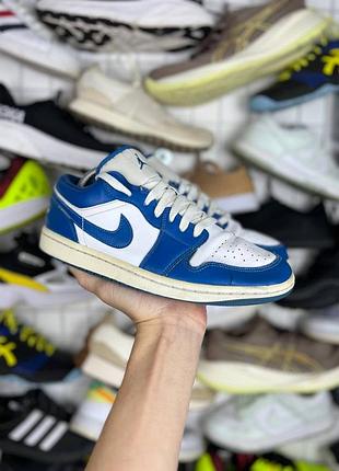 Nike air jordan 1 low