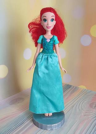 Лялька аріель із серії disney princess royal shimmer від hasbro