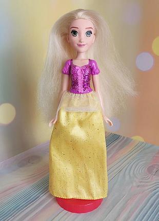 Кукла рапунцель из серии disney princess royal shimmer от hasbro
