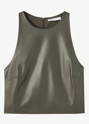 Топ pull&bear з екошкіри, розмір m, хакі 7
