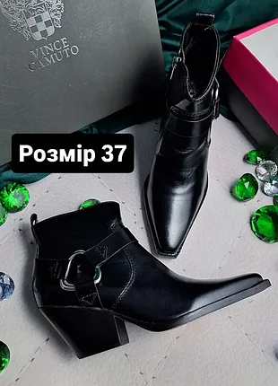 Vince camuto оригінал чорні шкіряні черевики козаки на підборах