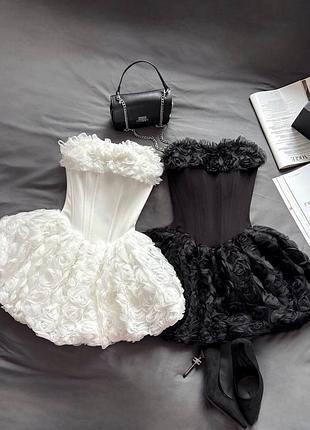 Корсетна сукня з розами💕 5