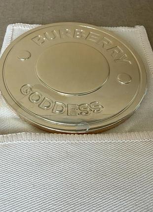 Burberry goddess компактне дзеркало
