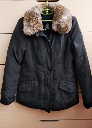 38-40р. мягкий пуховик куртка, меховой воротник tommy hilfiger
