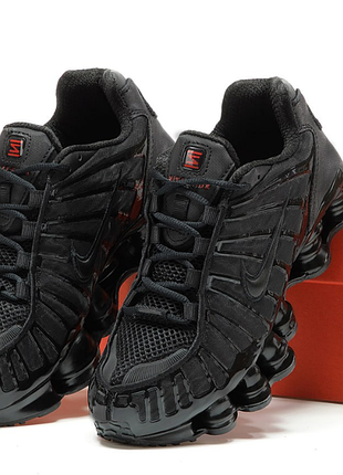 Кросівки shox