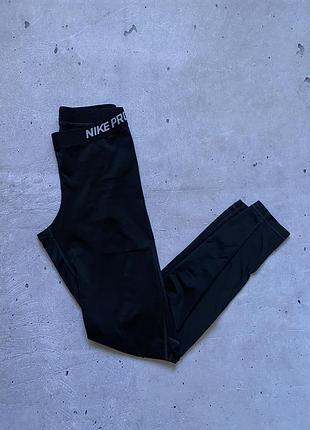 Чорні жіночі спортивні лосіни nike pro