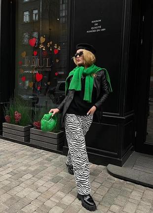 Принтованные прямые джинсы в принт зебра zara
🌟🌟🌟🌟🌟🌟🌟🌟🌟🌟🌟🌟🌟🌟🌟🌟
