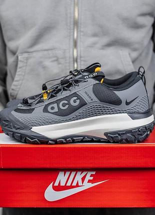Топові чоловічі кросівки від nike acg   вологостійкі ціна : 3199 грн  демісезон виробник: в'єтнам розміри: 41 - 45 матеріал: вологостійкий текстиль