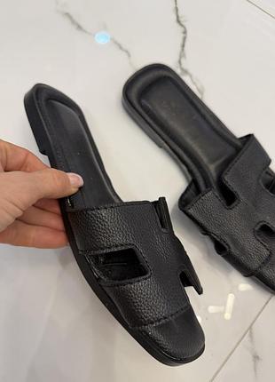 Шльопанці hermes 2
