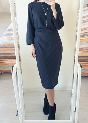 Елегантна вовняна сукня weekend max mara