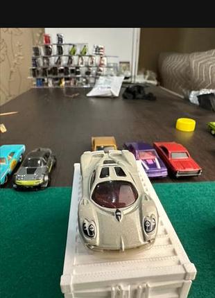 Hot wheels pagani utopia, модель машинки 3