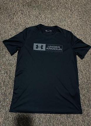 Футболка under armour (оригінал )р.-s/m