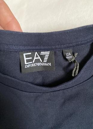 Світшот armani на 11-12років 2