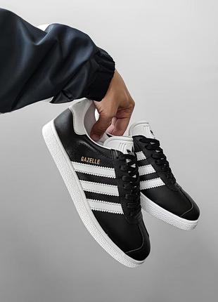 Adidas gazelle black/white 5