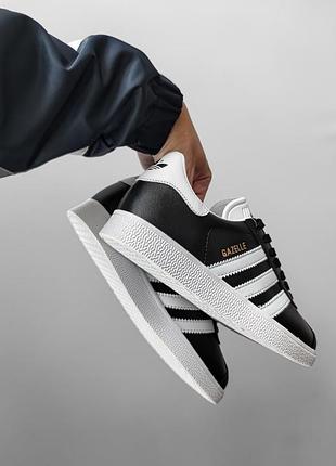 Adidas gazelle black/white 6