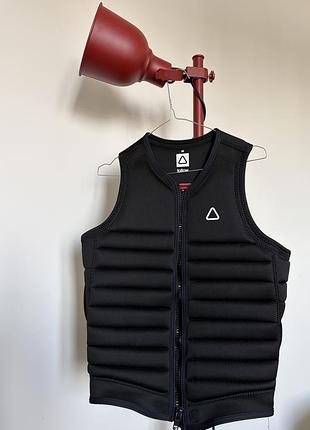 Вейк жилет follow m чоловічий / impact vest для вейкборду