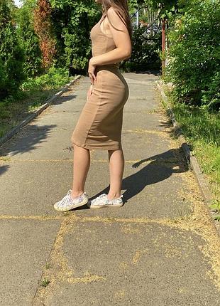 Бежева сукня zara 2