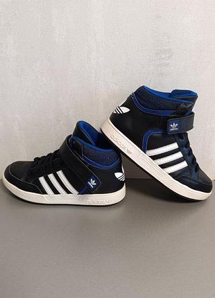 Кросівки чоловічі adidas varial mid чорні, сині, білі, розмір 38-38.5, довжина устілки 25 см