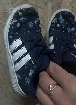Кросівки для дітей adidas сині на липучках 4