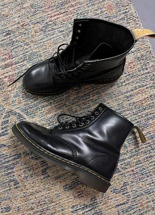 Dr. martens 43 розмір черевики мартінси мартенси на шнурівці шкіряні берці