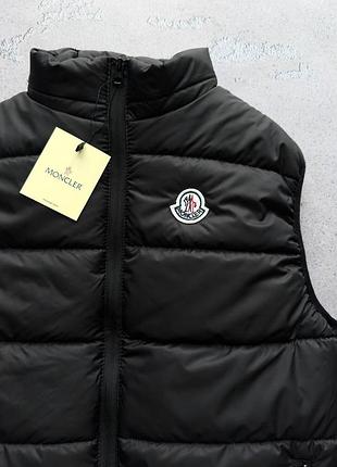 Жилет moncler черный цвет 2