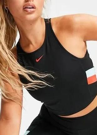 Nike-s удлиненный спортивный кроп-топ