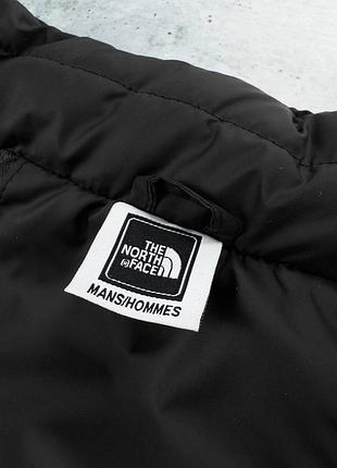 Жилет tnf черного цвета 3