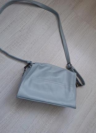 Пастельно-голубая квадратная сумка через плечо / crossbody